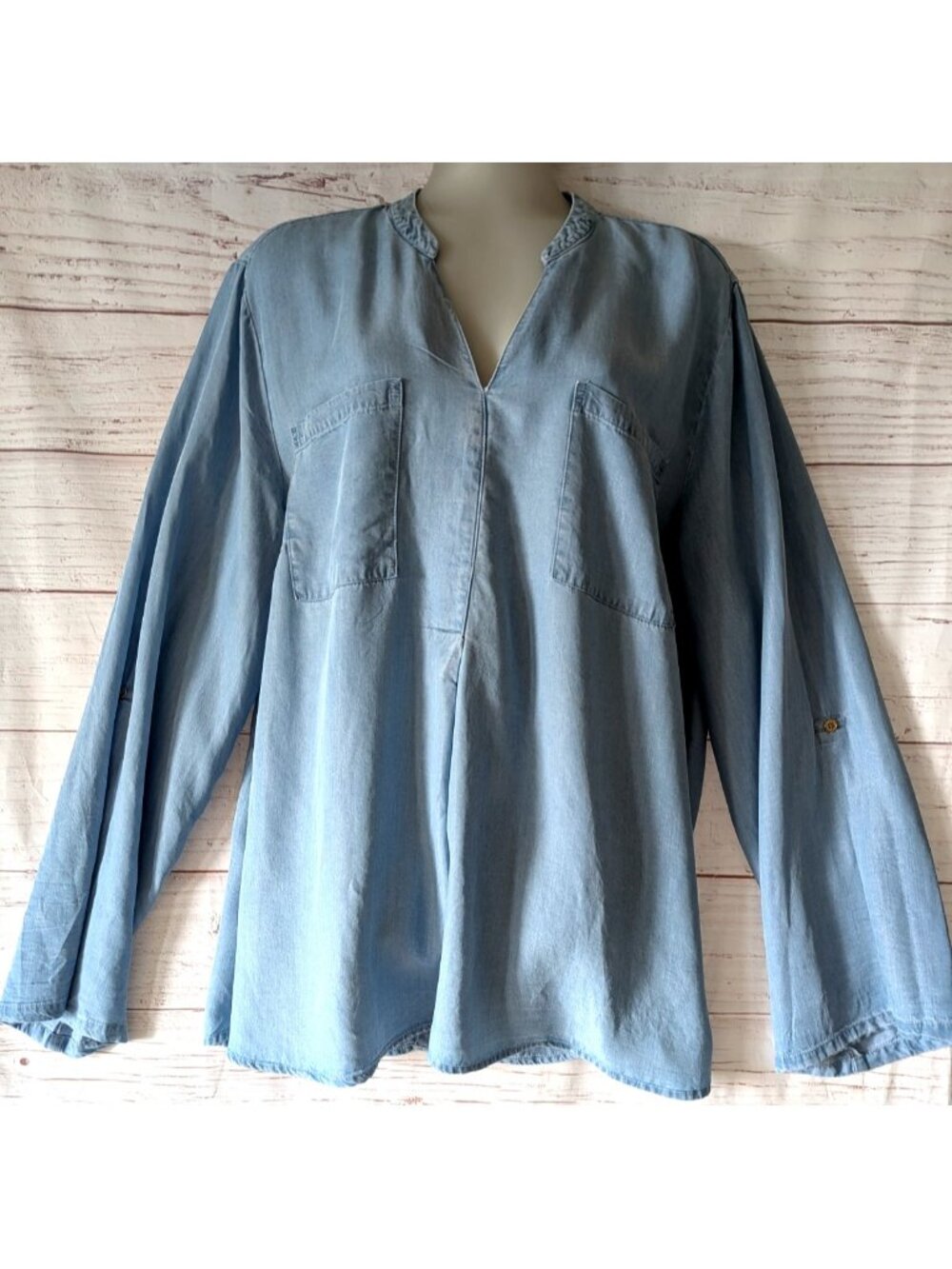 Marc New York Women's Top Blue Cahmbray V-Neck Roll Up Long Sleeves Lyocell 1X